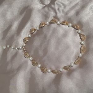 Vintage gold tone/faux pearl choker .